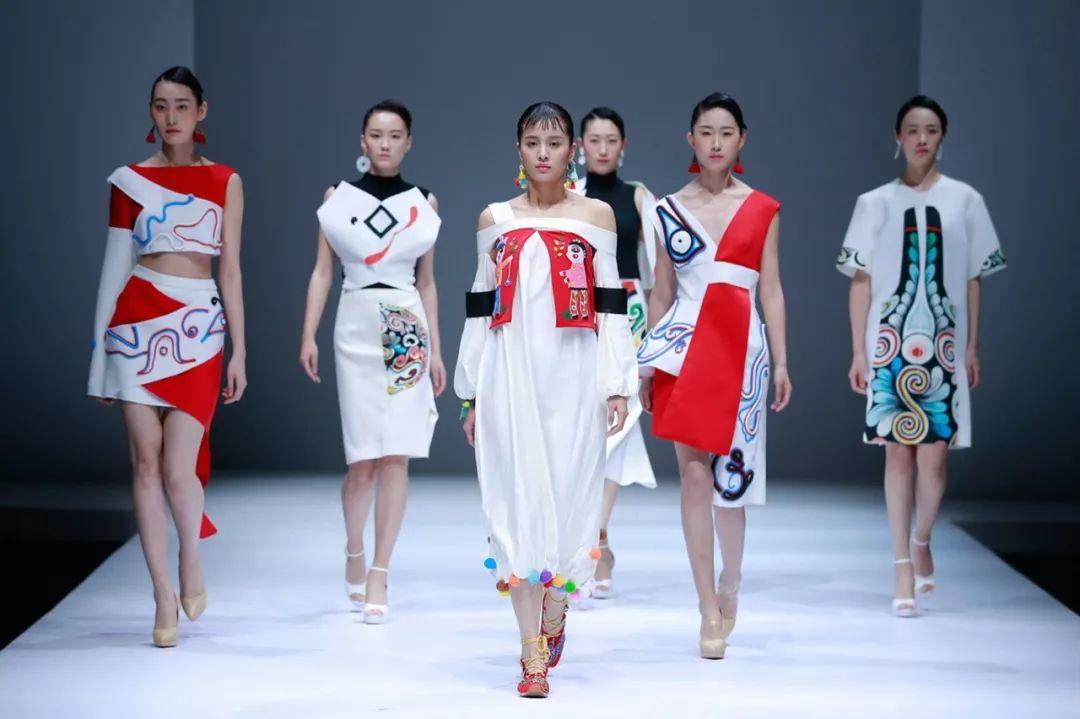 陕西服装工程学院2018届毕业生作品发布会"在民间"
