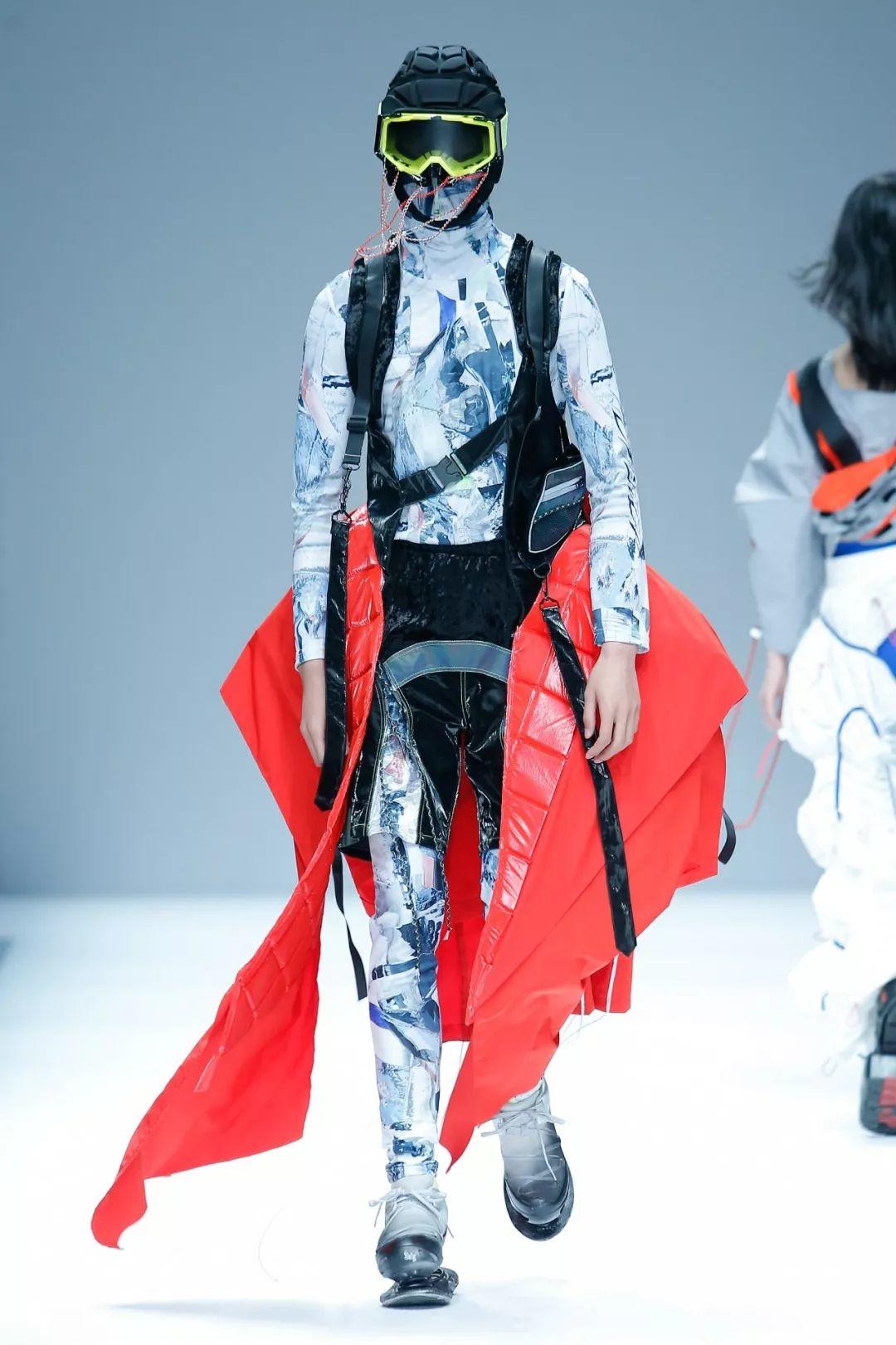 “SeT-ReSET”——中国美术学院设计艺术学院2019届服装毕业生设计作品发布 “SeT-ReSET”——中国美术学院设计艺术学院2019届服装毕业生设计作品发布