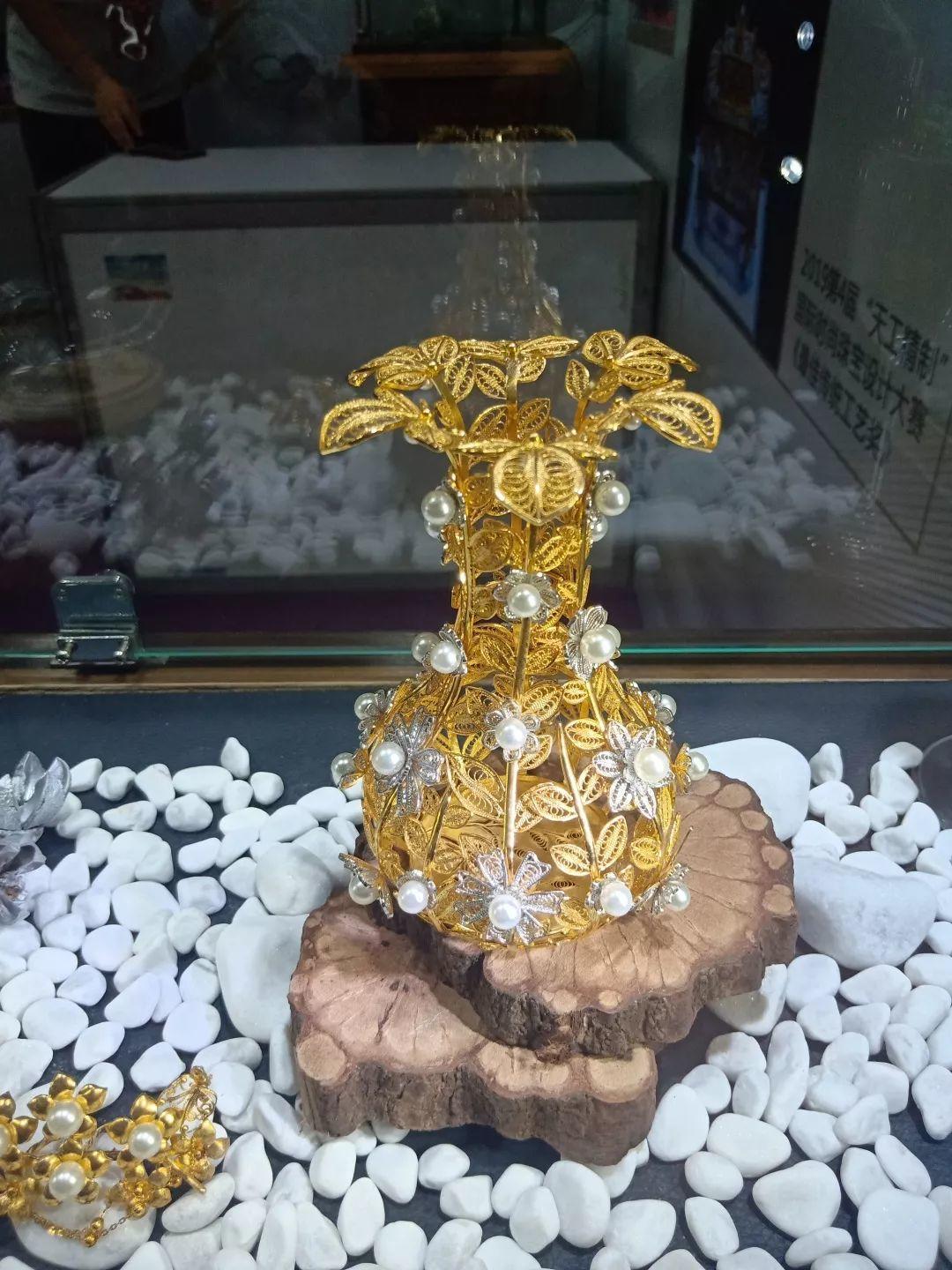 2019第四届顺德国际珠宝展暨第二届中国珠宝首饰设计“天工奖”获奖作品赏析 2019第四届顺德国际珠宝展暨第二届中国珠宝首饰设计“天工奖”获奖作品赏析