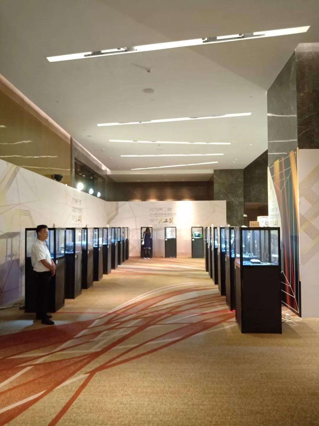 2019第四届顺德国际珠宝展暨第二届中国珠宝首饰设计“天工奖”获奖作品赏析 2019第四届顺德国际珠宝展暨第二届中国珠宝首饰设计“天工奖”获奖作品赏析