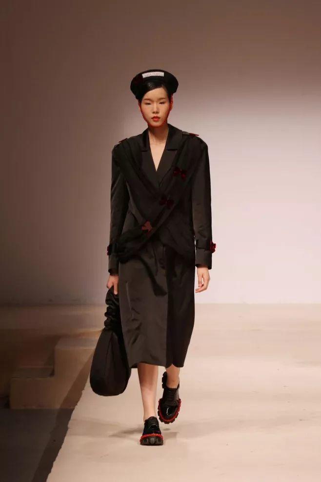 毕业秀|北京服装学院2020届研究生毕业作品下 毕业秀|北京服装学院2020届研究生毕业作品下