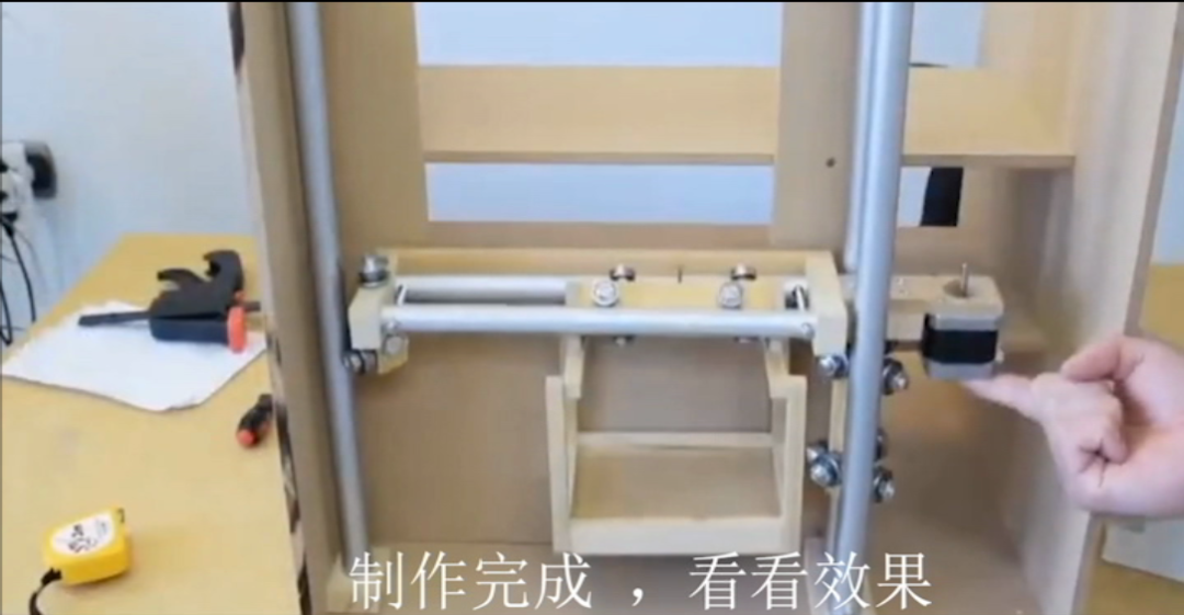 燕山大学产品设计专业(智能产品设计模块方向)2020春季学期《虚拟交互设计工具Ⅱ》课程汇报 燕山大学艺术与设计学院工业设计系产品设计专业(智能产品设计模块方向)2020春季学期《虚拟交互设计工具Ⅱ》课程汇报