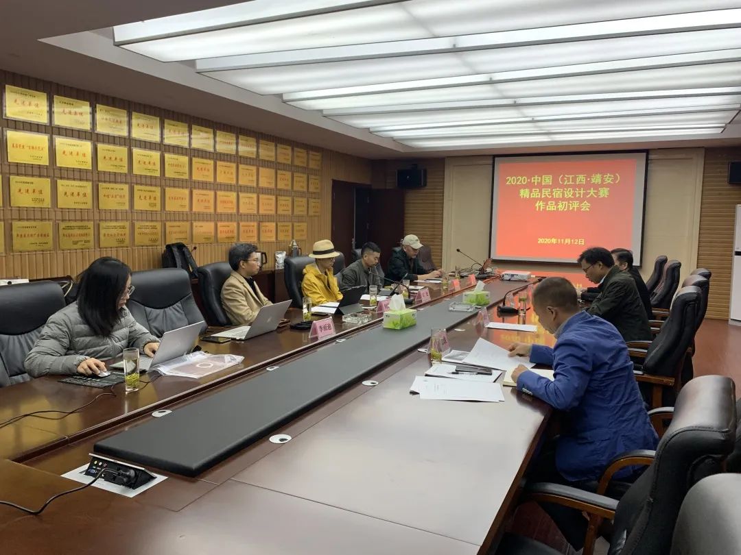 入围 ▏近10个国家,60所高校,129个专业设计团队激烈角逐下,你入围了吗? 入围 ▏近10个国家,60所高校,129个专业设计团队激烈角逐下,你入围了吗?